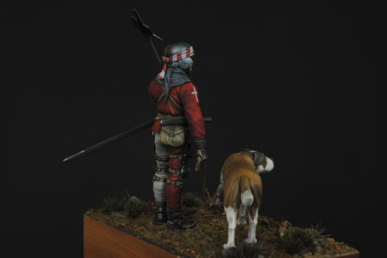 Left Swiss Mercenary, 14th Century a 75mm figure fine scale model kit produced by Hawk Miniatures